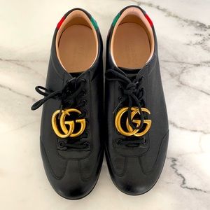 Men’s Gucci sneaker sz9